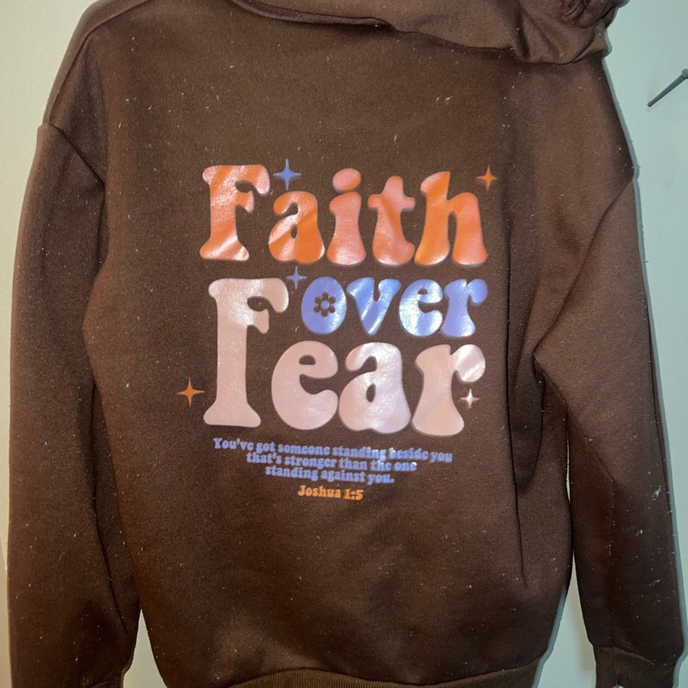 SHEIN Brown Faith Over Fear Long Sleeve Tee